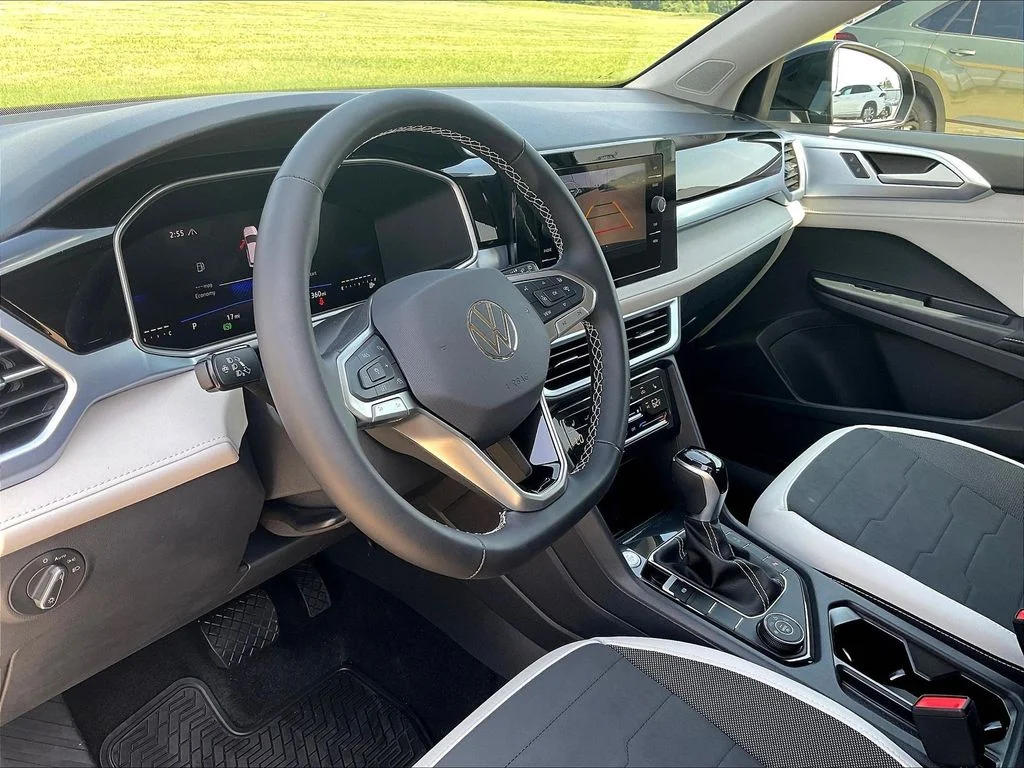 2026 Volkswagen Taos SE - Photo 26
