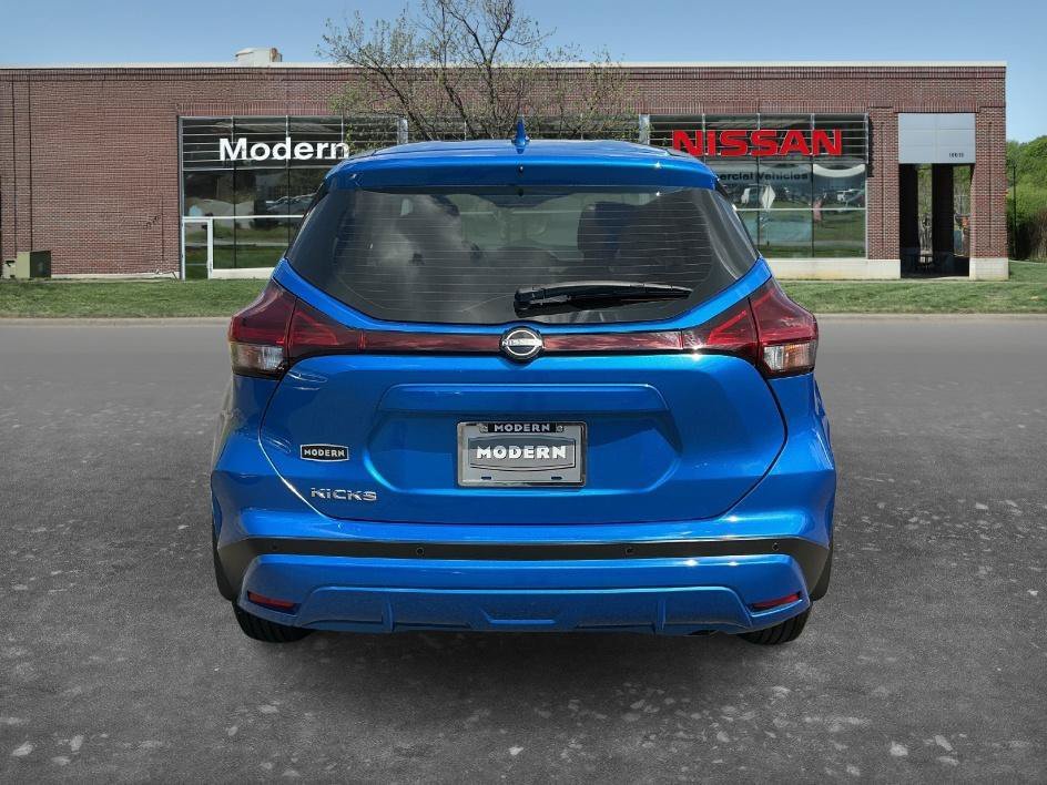 Certified Used 2025 Electric Blue Metallic Nissan S image 3
