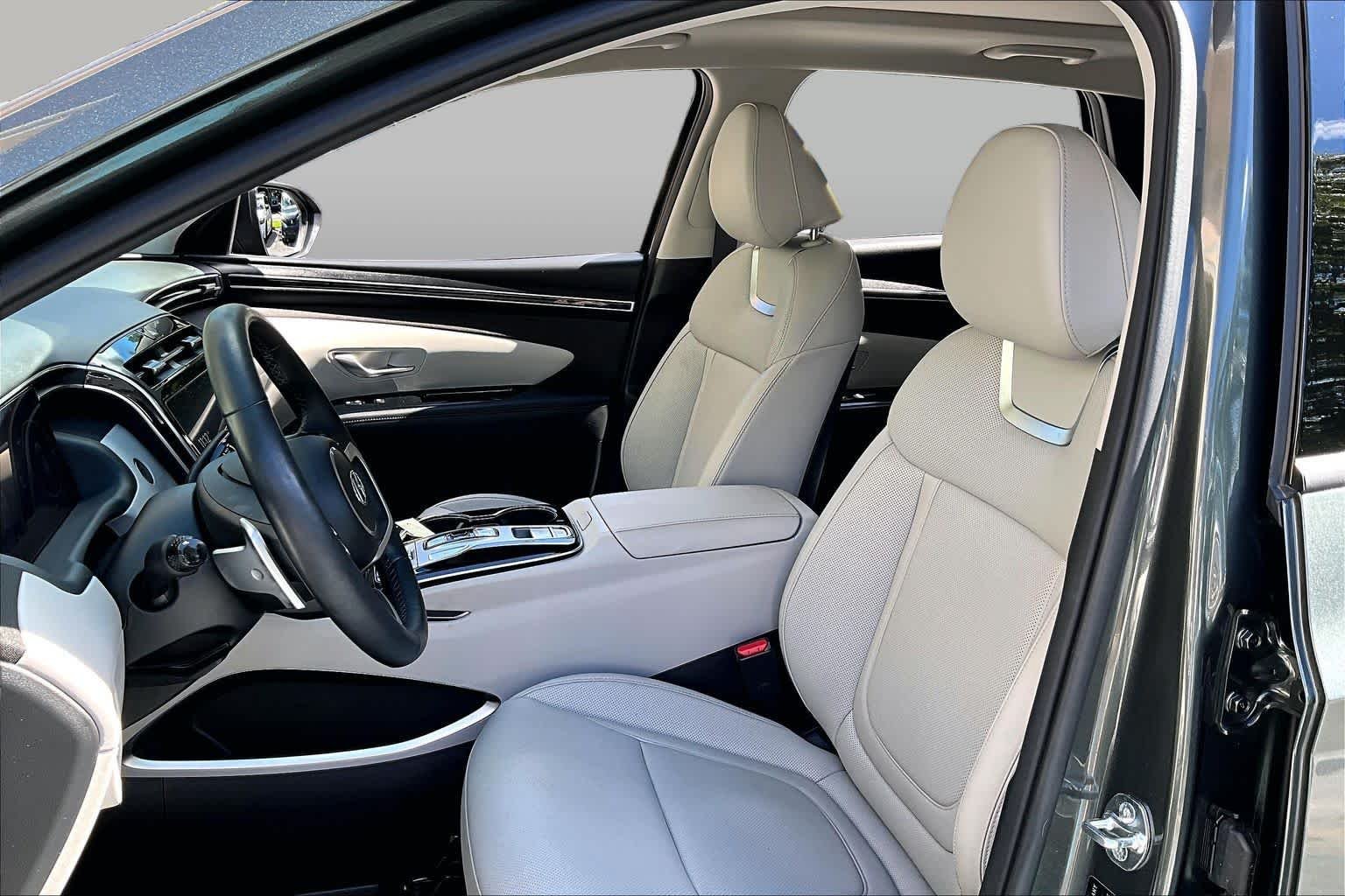 Used 2024 Amazon Gray Hyundai Limited image 8