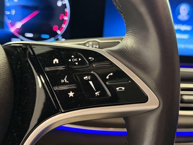 Certified Used 2024 White Mercedes-Benz GLE 580 image 23