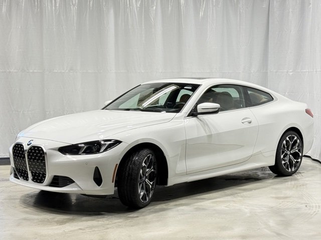 Used 2026 Alpine White BMW 430i xDrive image 3