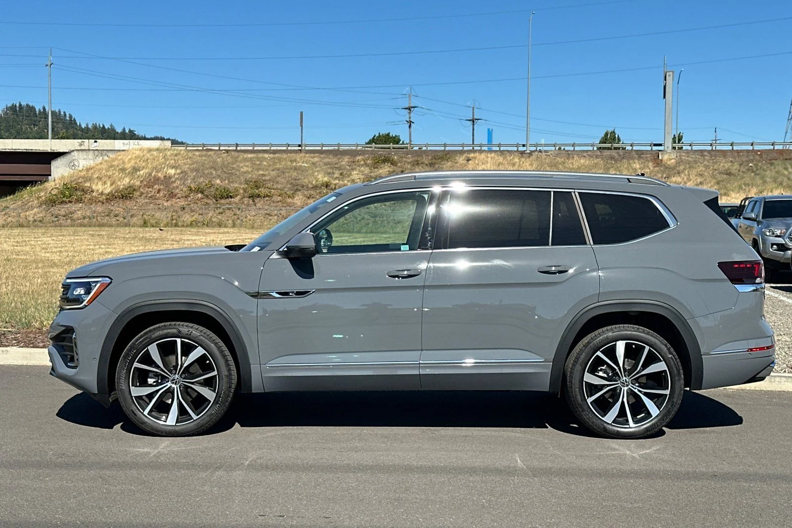New 2026 Gray Volkswagen 2.0T SEL Premium R-Line image 6