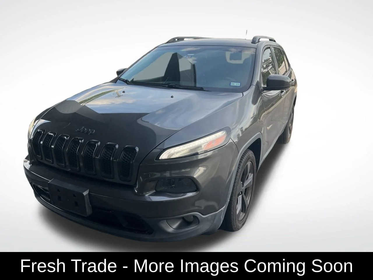 2016 Jeep Cherokee Altitude's photo