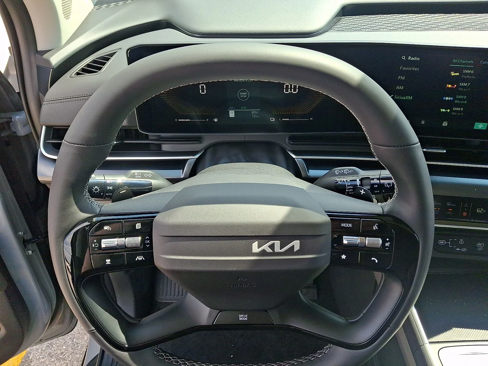 New 2027 Silver Kia LXS image 20