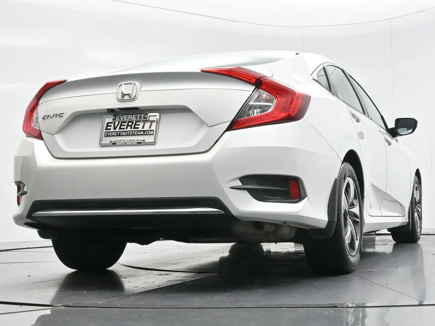 Used 2020 Platinum White Pearl Honda LX image 44