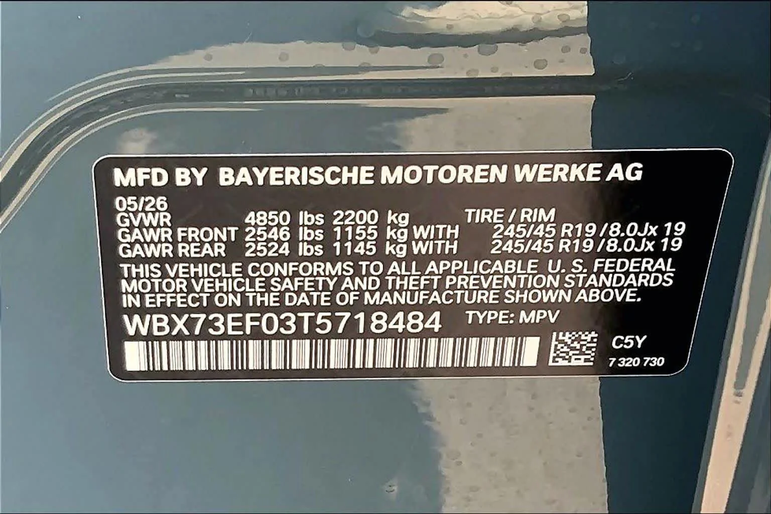 New 2026 Cape York Green Metallic BMW xDrive28i image 19