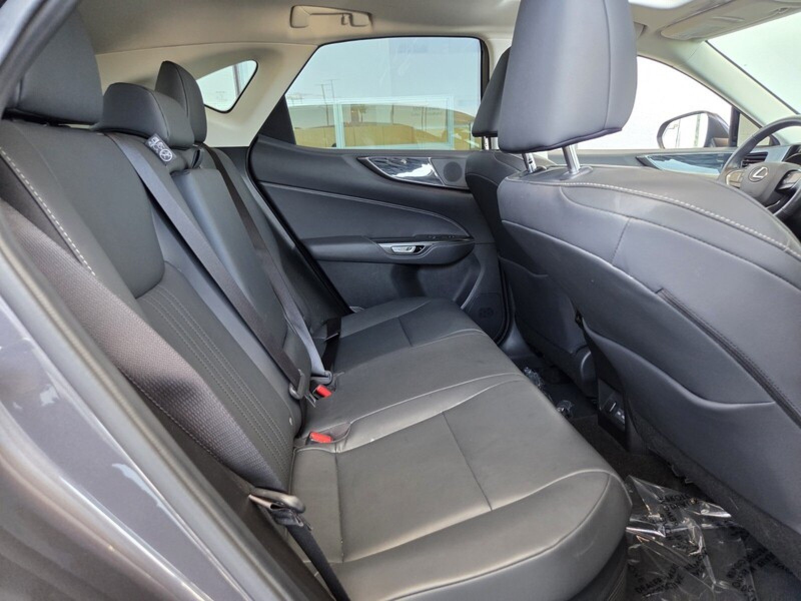 Used 2024 GRAY Lexus NX 350h Premium image 18