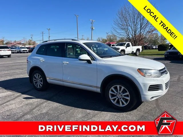 Used 2014 White Volkswagen V6 TDI image 10