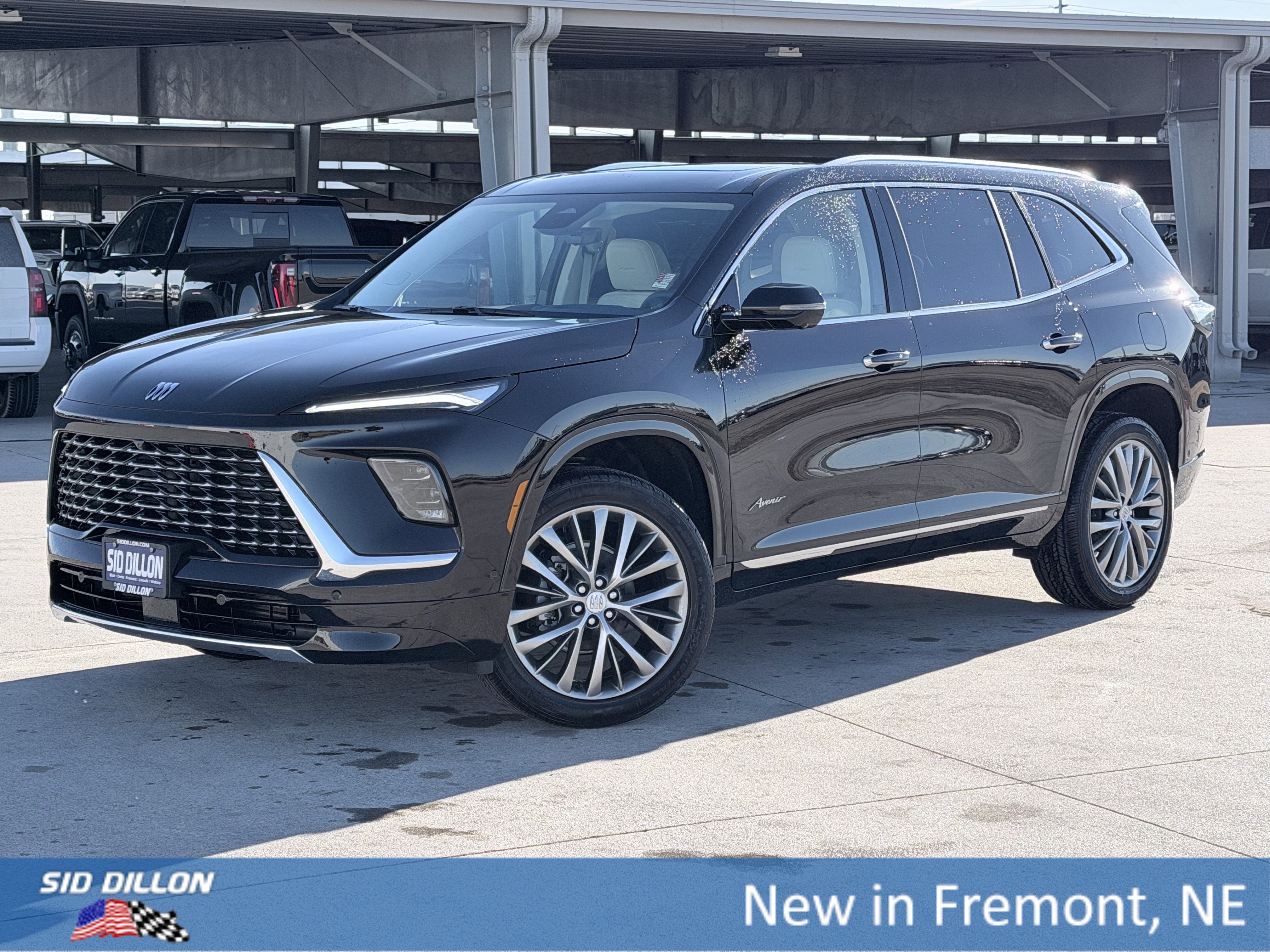 2026 Buick Enclave Avenir AWD's photo