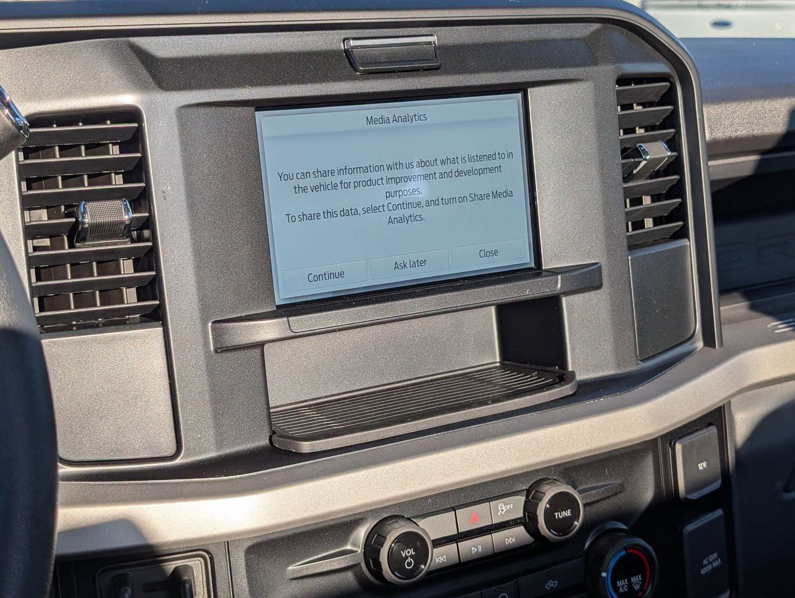 2026 Ford F-250 Super Duty XL - Photo 6