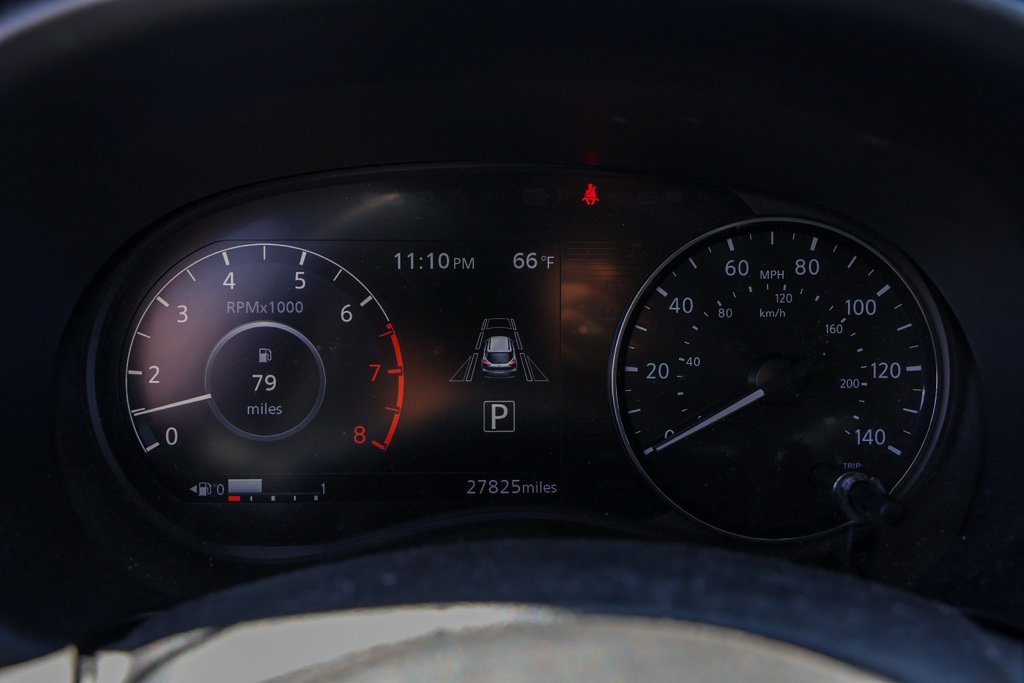 Used 2024 Blue Nissan SV image 27
