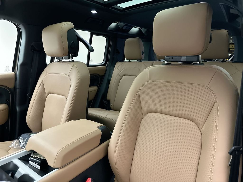 New 2026 Gondwana Stone LAND ROVER X-Dynamic SE image 10