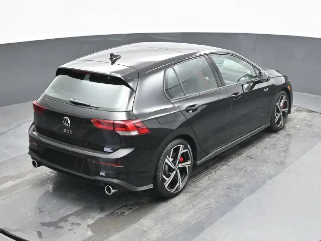 Certified Used 2026 Black Volkswagen SE image 17