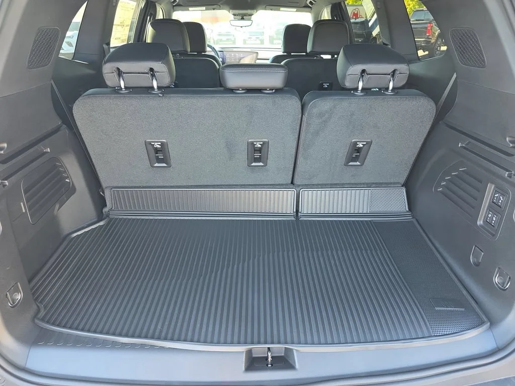 2026 Buick Enclave Preferred - Photo 37