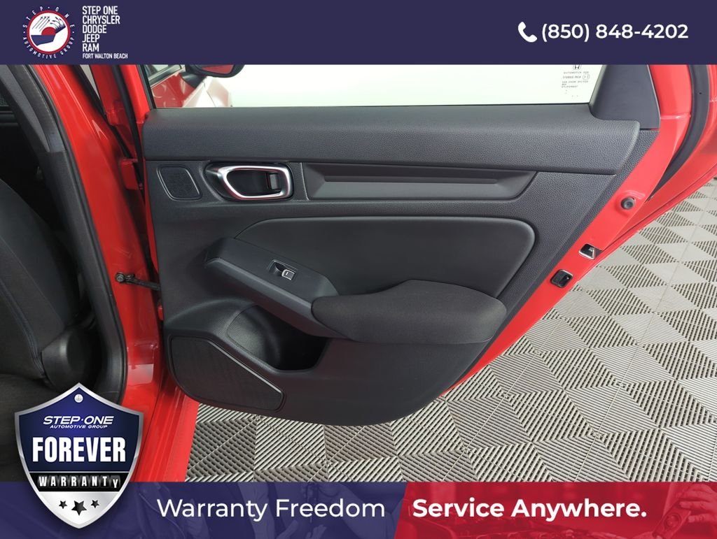Used 2024  Honda Sport image 29