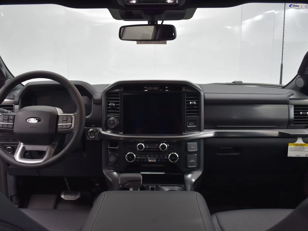 New 2026 Gray Ford Lariat image 28