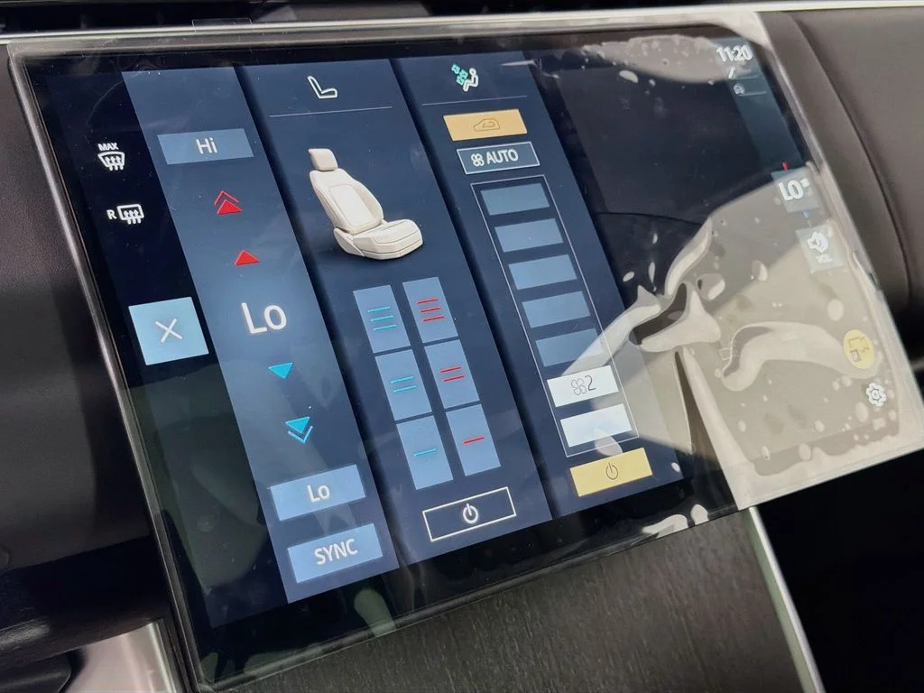 New 2026 Santorini Black Land Rover SE image 16
