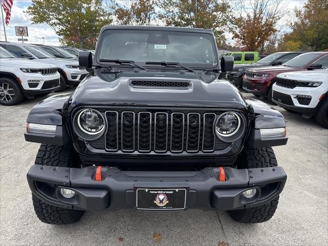 New 2026 Black Clear-Coat Exterior Paint Jeep Mojave image 2