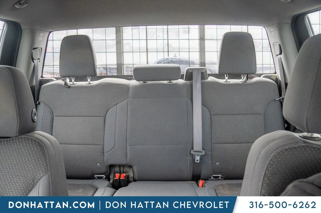 Used 2019 White Chevrolet WT image 17