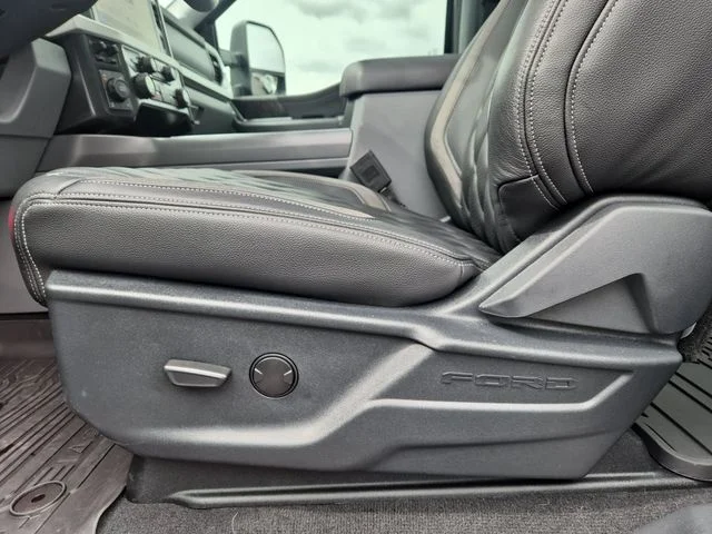 2025 Ford F-250 Super Duty XLT - Photo 26
