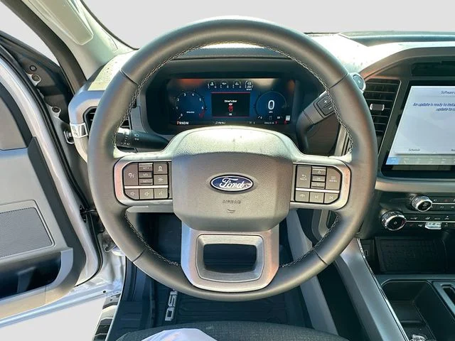 Used 2025 White Ford XLT image 11