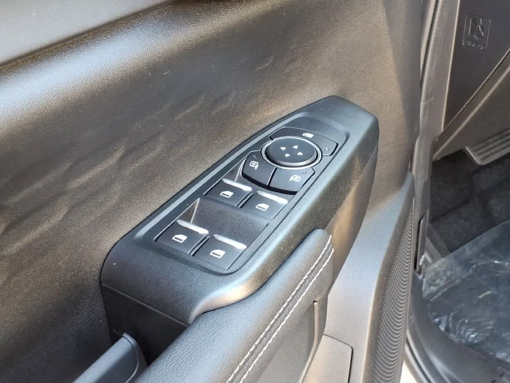 New 2026 Avalanche Ford XLT image 15