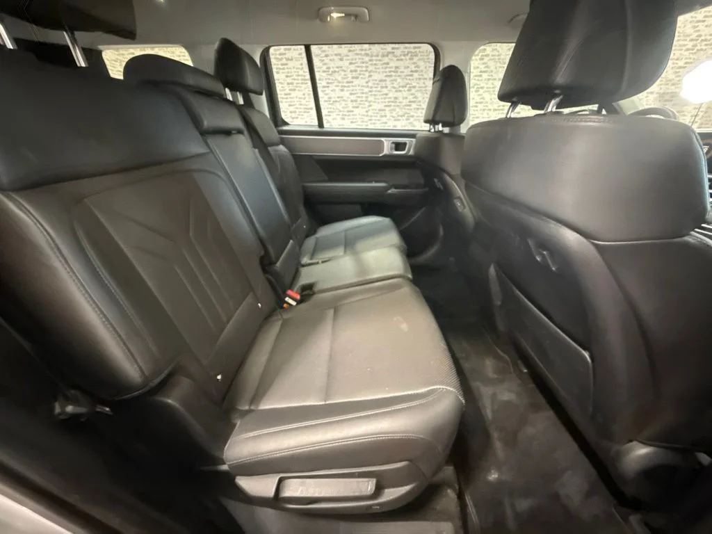 Used 2024 Shimmering Silver Hyundai XRT image 13