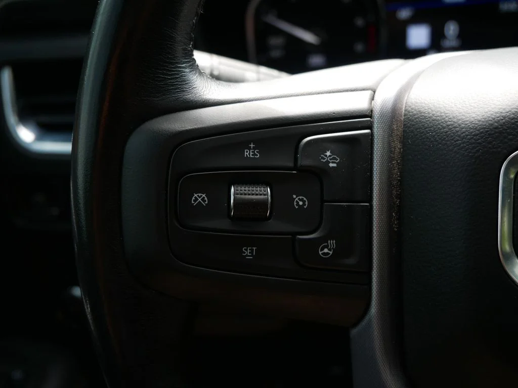 Used 2021 Black GMC SLT image 17