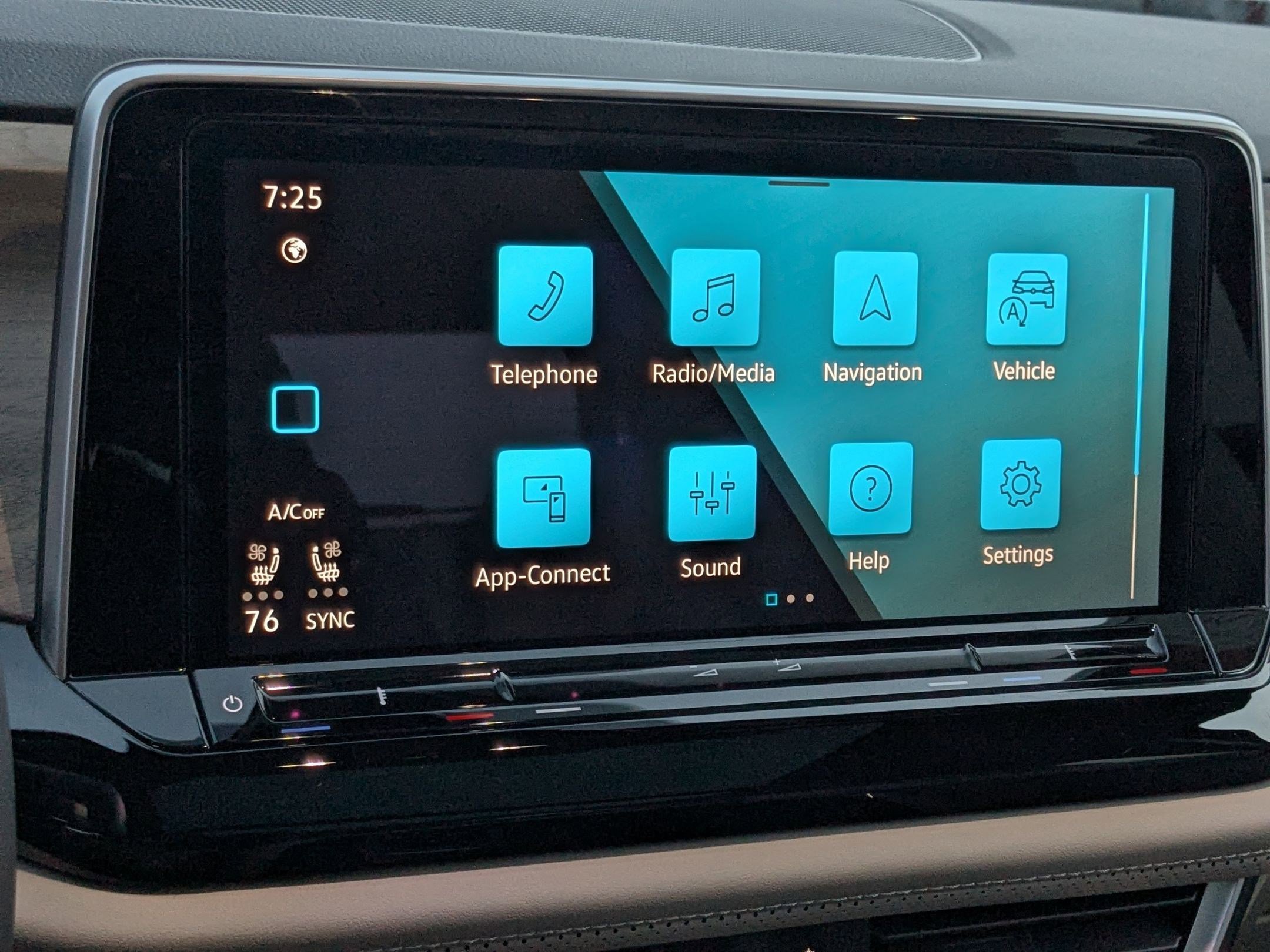 New 2026 Avocado Green Pearl Volkswagen 2.0T SE w/Technology image 12