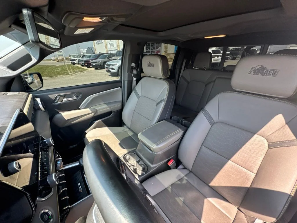 Used 2024 Glacier Blue Metallic Chevrolet ZR2 image 14
