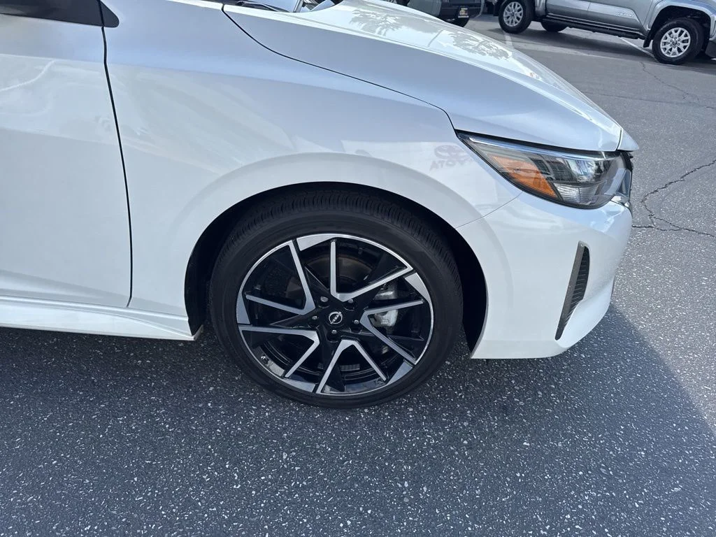 2025 Nissan Sentra SR - Photo 20