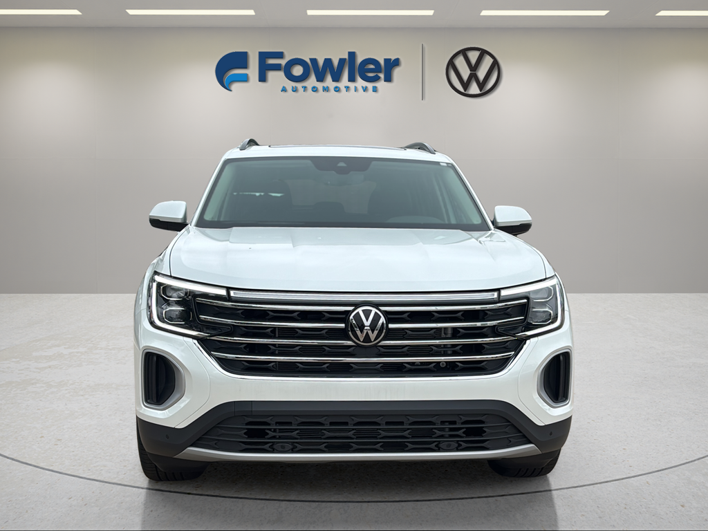 New 2026 White/off-white Volkswagen 2.0T SE w/Technology image 2
