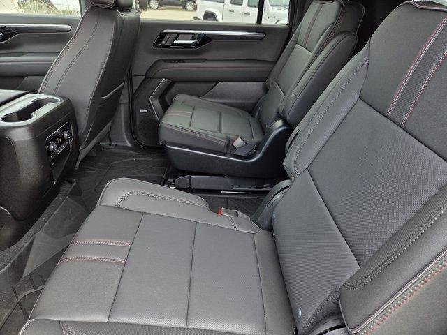 2026 Chevrolet Suburban RST - Photo 26