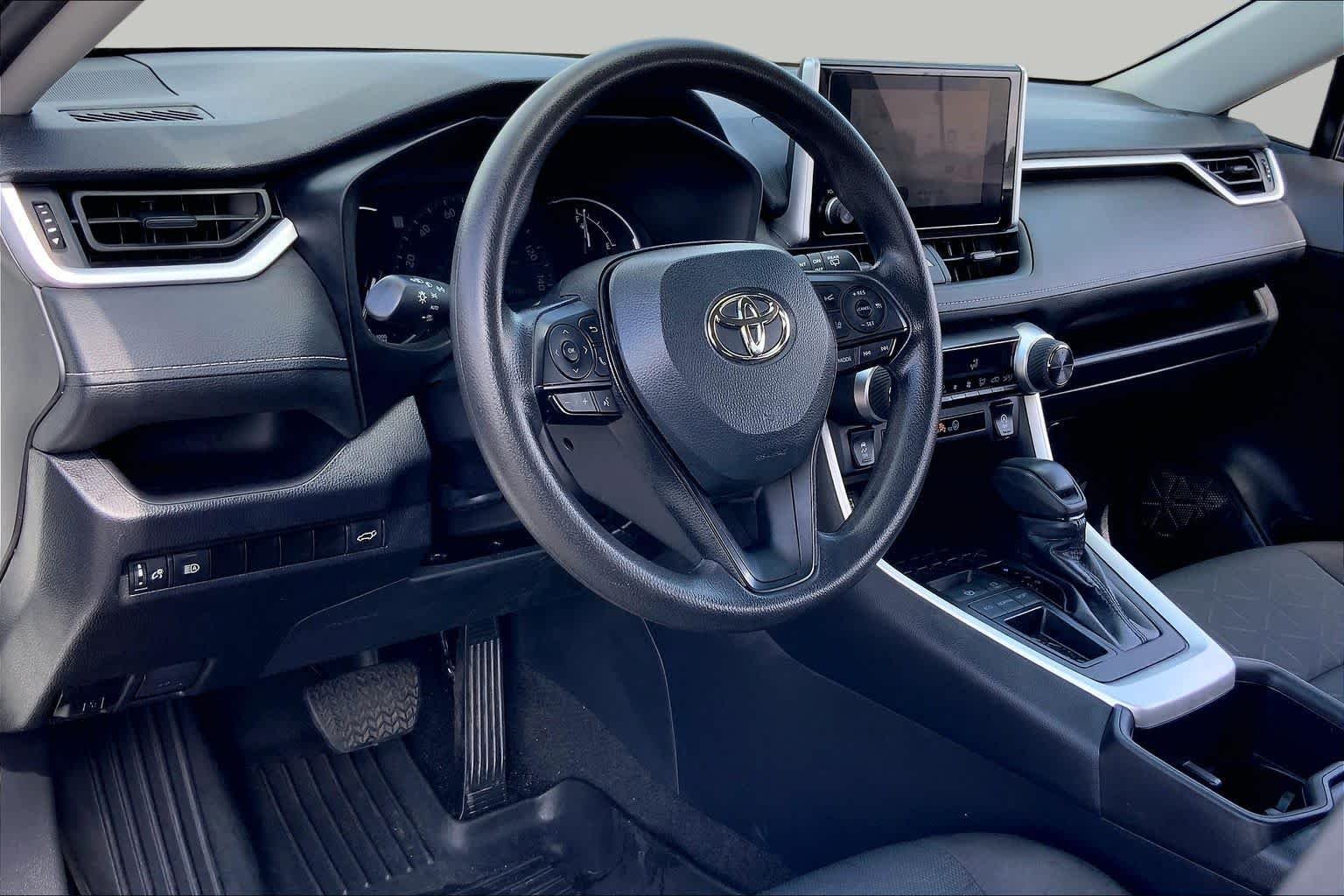 Used 2024 Ice Cap Toyota XLE image 10
