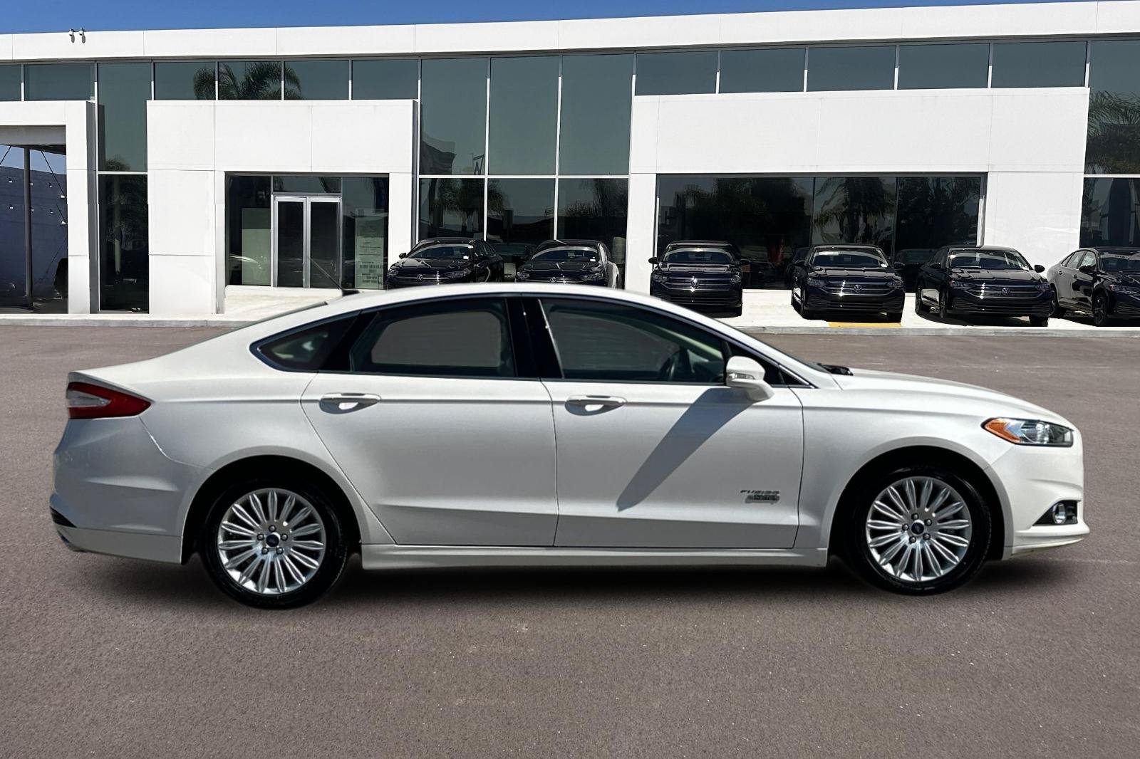 Used 2015 Ford Fusion Energi SE Luxury with VIN 3FA6P0PU6FR284263 for sale in San Diego, CA