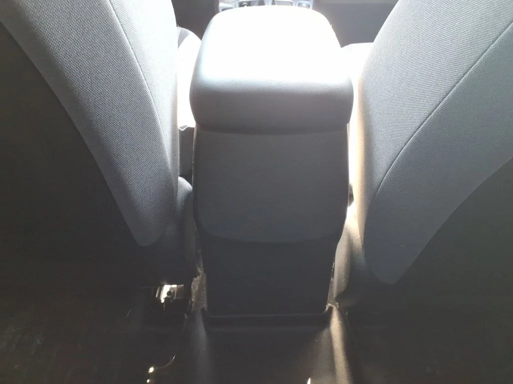 Used 2022 Gray Kia LX image 33