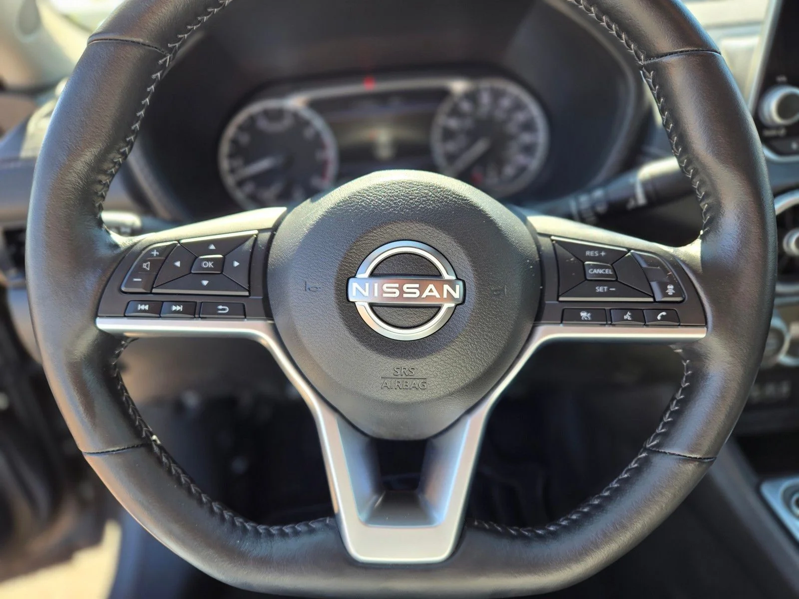 Used 2024 Gun Metallic Nissan SV image 31