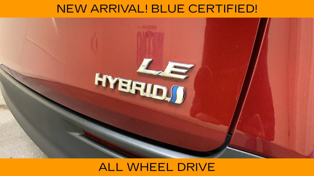 Certified Used 2021 Pearl Toyota LE image 16