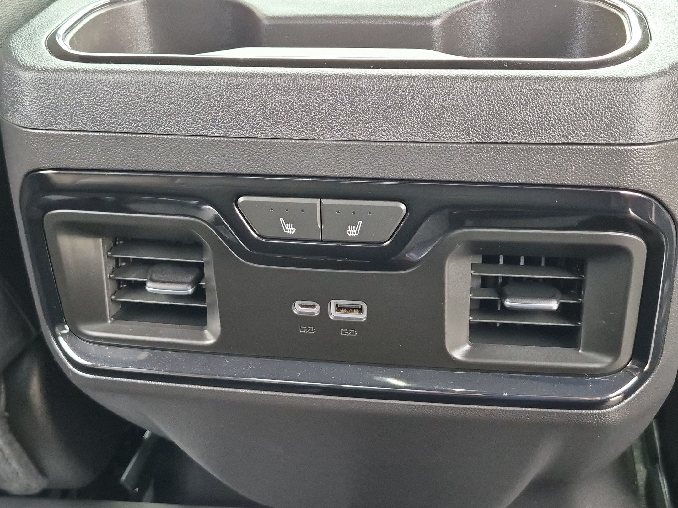 2022 Chevrolet Silverado 1500 ZR2 - Photo 30