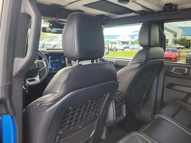 Used 2025 Blue Ford Badlands image 11