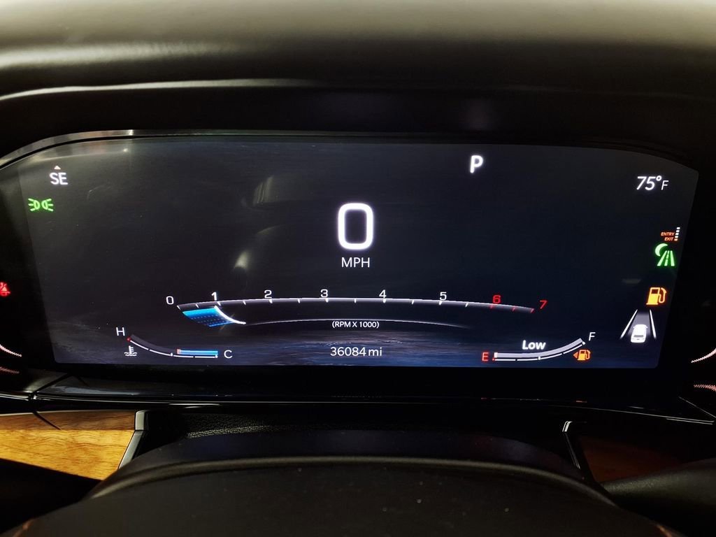 2024 Jeep Grand Wagoneer L Series III - Photo 19