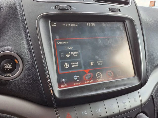 Used 2017 White Dodge Crossroad image 24
