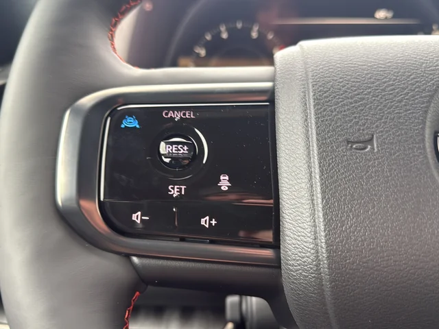 2026 Nissan Armada PRO-4X - Photo 17