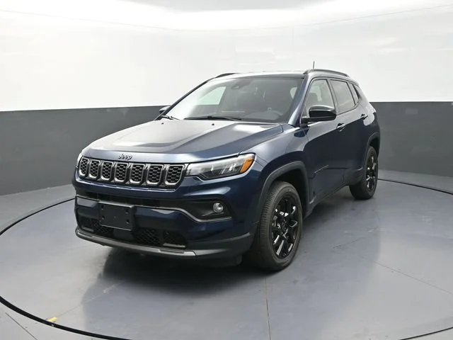 New 2026 Fathom Blue Pearl-Coat Exterior Paint Jeep Latitude image 5