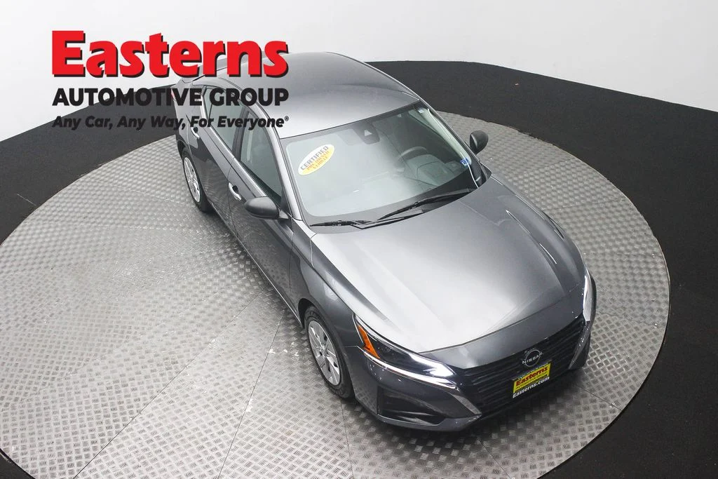 Used 2024 Gray Nissan 2.5 S image 3