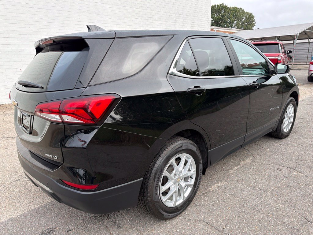 Used 2022 Chevrolet Equinox LT with VIN 3GNAXUEVXNL203152 for sale in Madison, NC