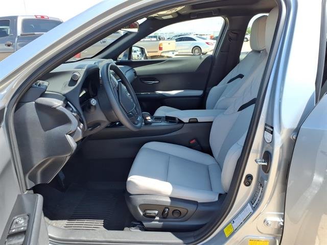 Certified Used 2025 Iridium Lexus UX 300h image 16