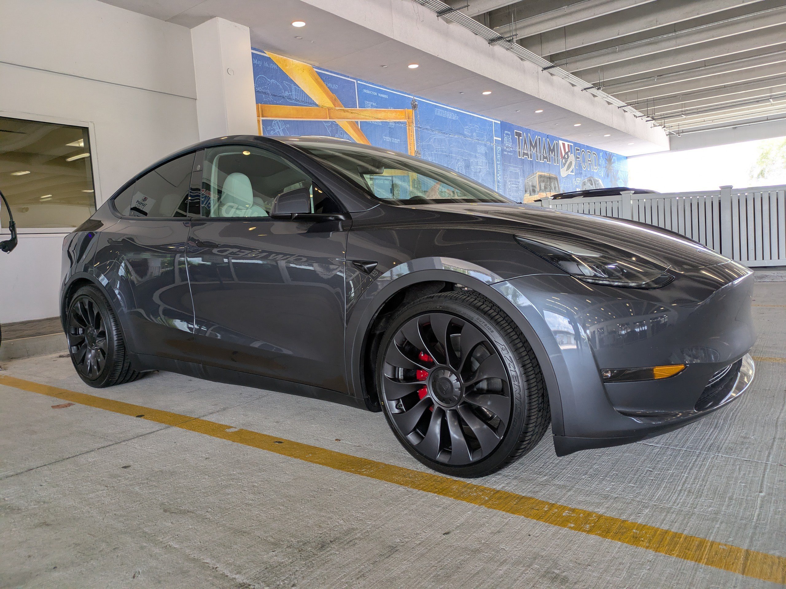 Used 2023 Tesla Model Y Performance with VIN 7SAYGDEF2PF921704 for sale in Naples, FL