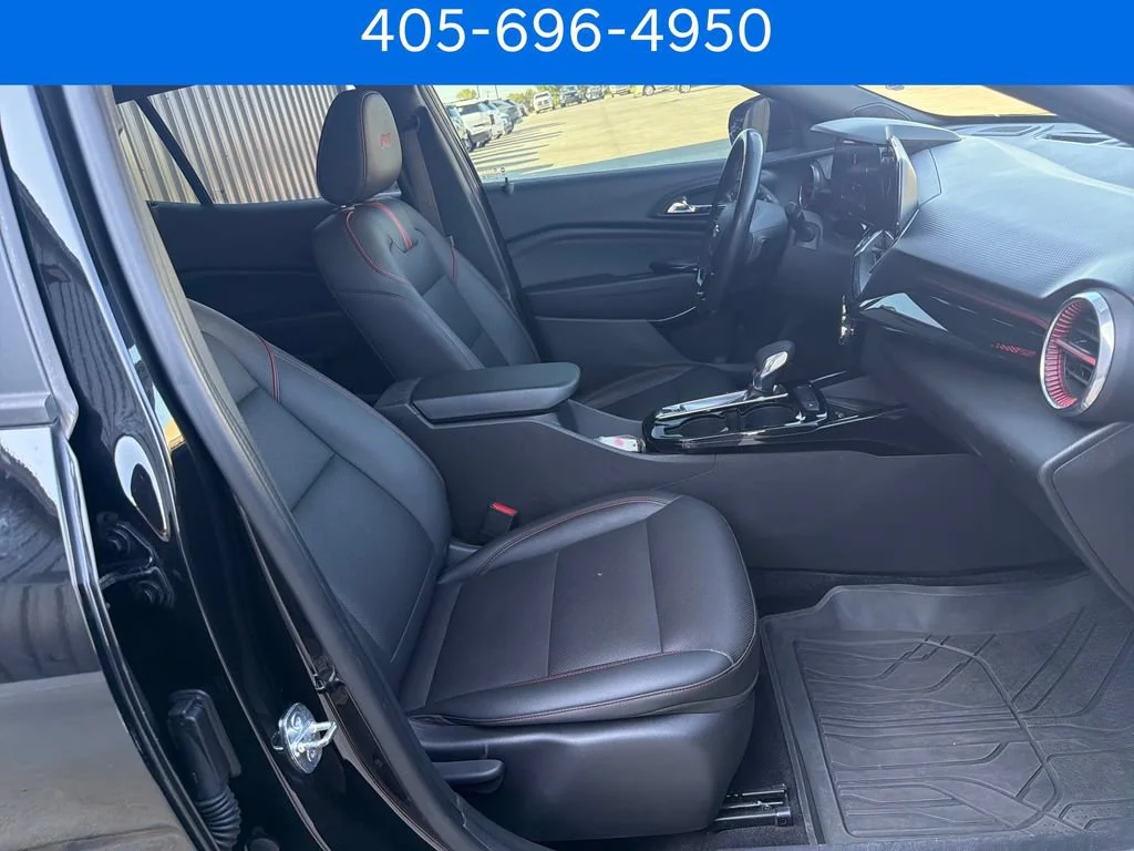 Pre-Owned 2024 Chevrolet Trax 2RS