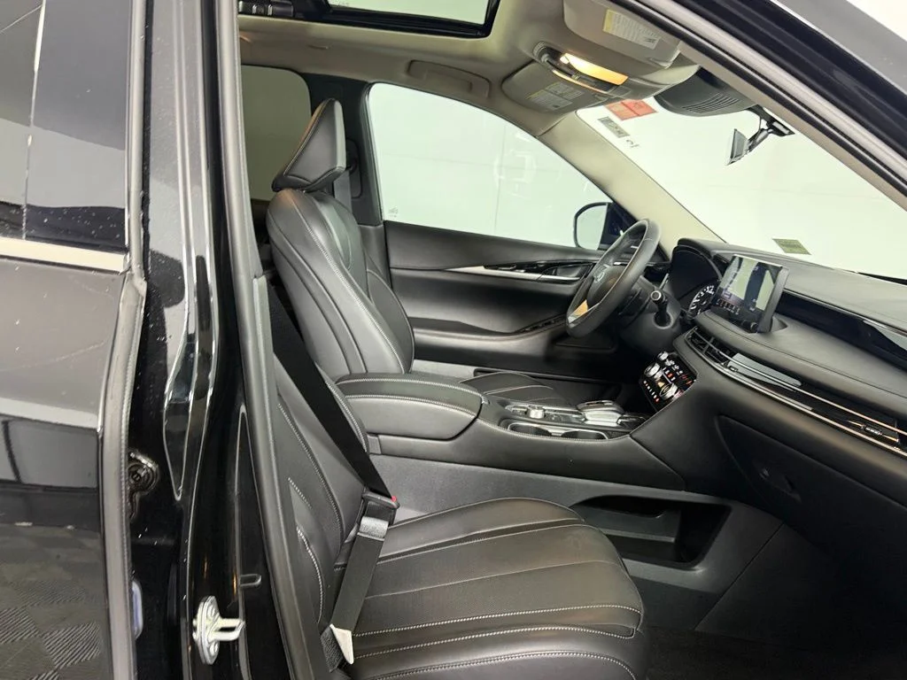 Used 2025 Mineral INFINITI PURE image 29